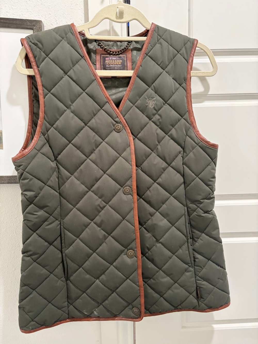 Holland Cooper Quilted Olive Vest with Contrast Trim